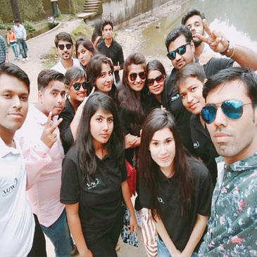 tour